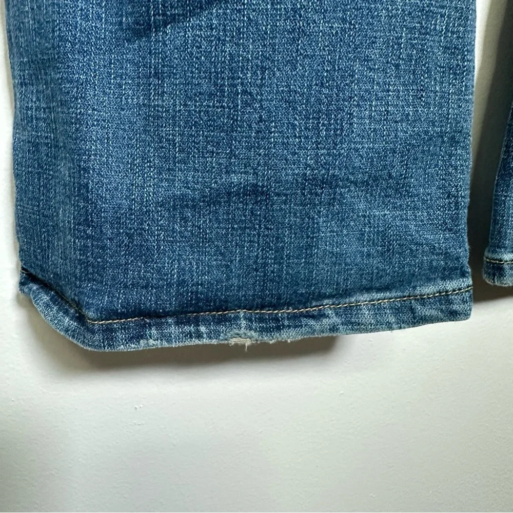 Levi’s Low Boot Cut Jeans Womens Size 8 Medium. Medium Wash‎ Stretch Denim